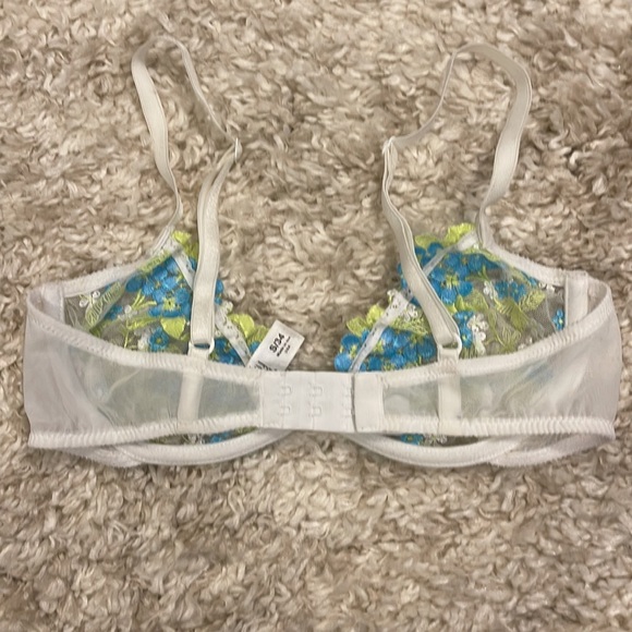 NWOT Hanky Panky Embroidered Lace Underwire Bra-S/34 - Picture 2 of 4